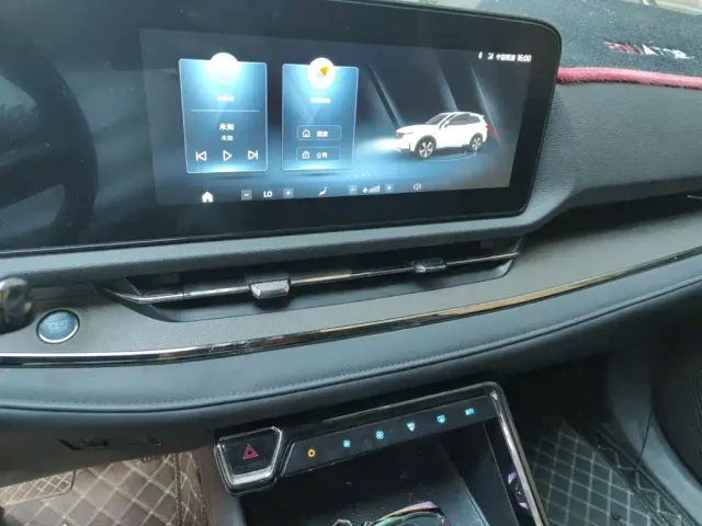 Ford Lingrui 2022 EcoBoost 170 Platinum — Фото автомобиля 9