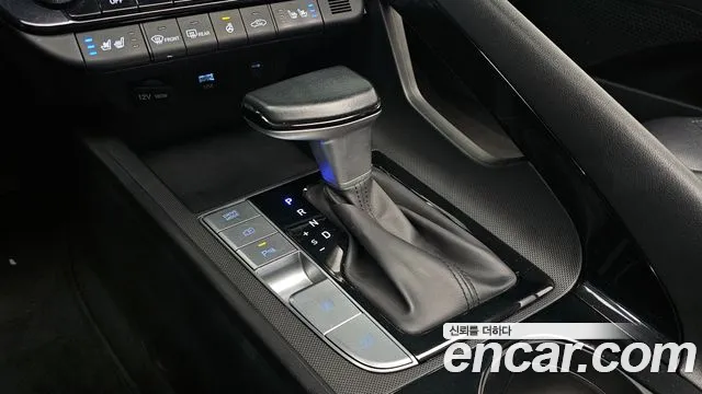 Hyundai AVANTE Новый Avante (CN7) — Фото автомобиля 9