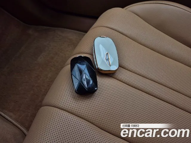 Genesis G80 Бензин 2.5 турбо AWD — Фото автомобиля 19
