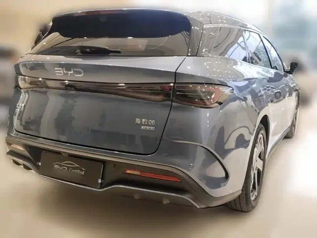 BYD Seal 06 DM-i Touring — Фото автомобиля 9