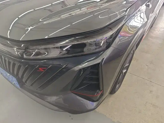 Changan CS75 Plus — Фото автомобиля 23