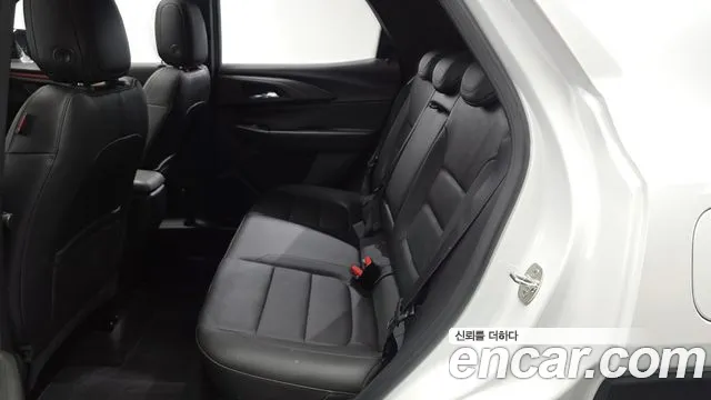 ChevroletGMDaewoo Trailblazer Новый Trailblazer 1.3 Turbo 2WD — Фото автомобиля 26