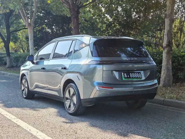 GAC Aion Y — Фото автомобиля 5