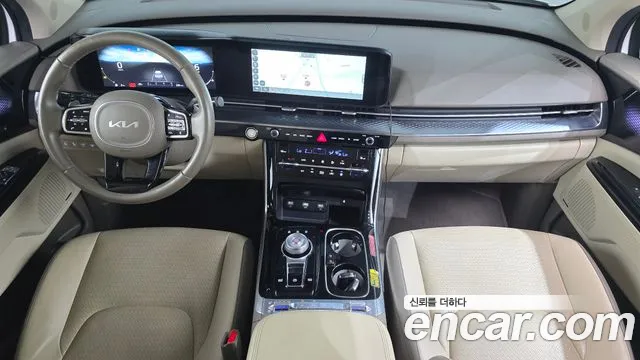 Kia Carnival Generation 4 — Фото автомобиля 10