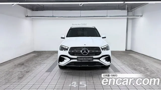 Mercedes-Benz GLE-Class — Фото автомобиля 3