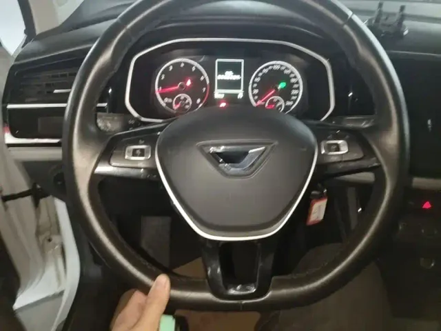 Jetta VS7 — Фото автомобиля 10