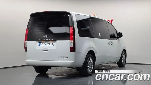 Hyundai Staria Staria L3.5 Карго 3 места — Фото автомобиля 2