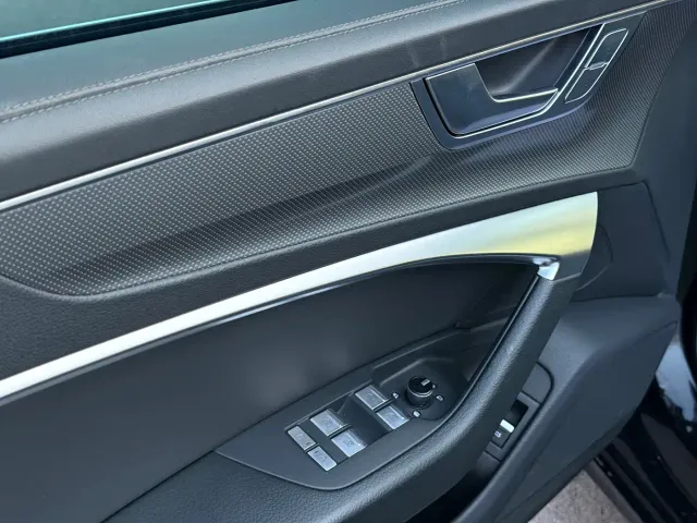 Audi A6L — Фото автомобиля 13