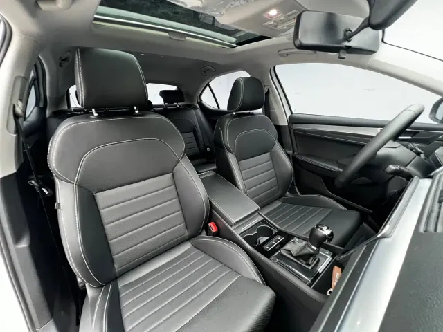 Skoda Superb — Фото автомобиля 13