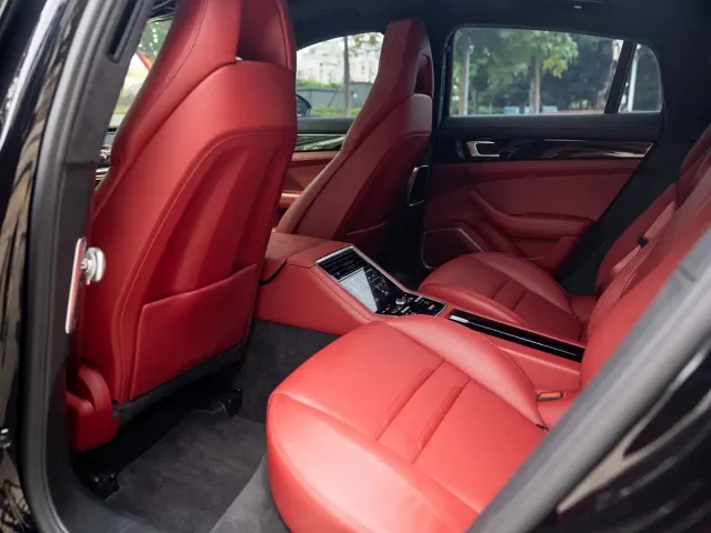 Porsche Panamera — Фото автомобиля 20