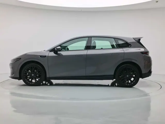Leapmotor Lafa 5 — Фото автомобиля 18