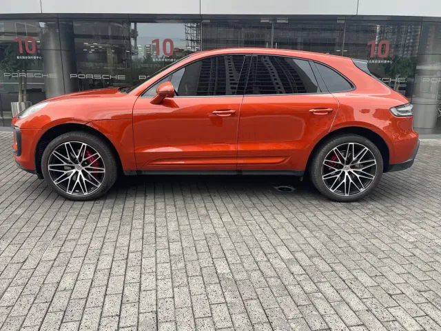 Porsche Macan — Фото автомобиля 6