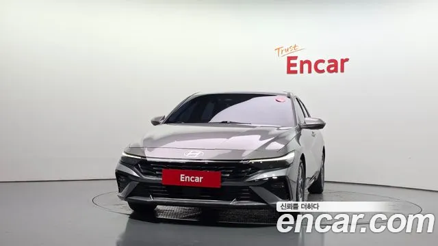 Hyundai Avante CN7 — Фото автомобиля 3