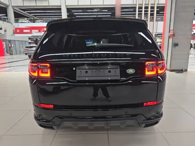 Land Rover Discovery Sport — Фото автомобиля 5