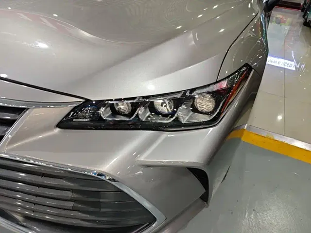 Toyota Avalon — Фото автомобиля 23