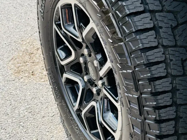 Ford F-150 Raptor — Фото автомобиля 12