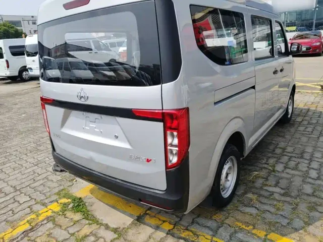 Changan Kuayue Kuayuexing V3 — Фото автомобиля 6