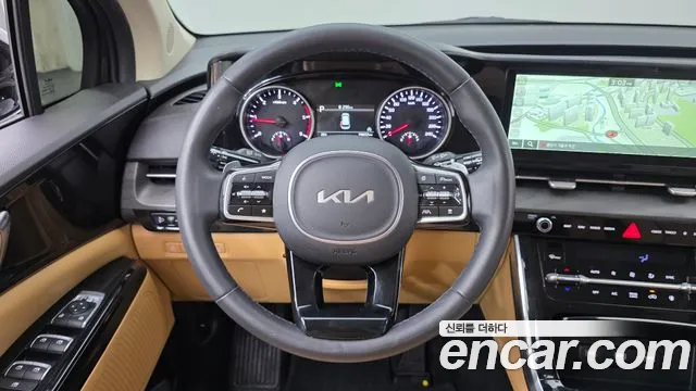 Kia Carnival Generation 4 — Фото автомобиля 13