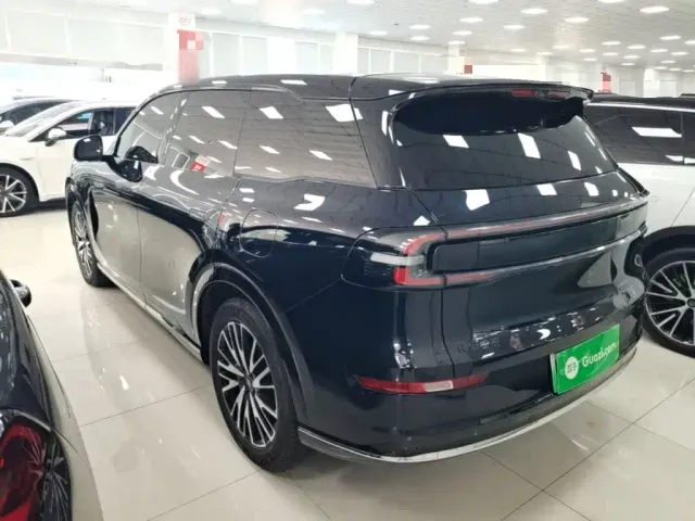 Changan Qiyuan Q07 — Фото автомобиля 4