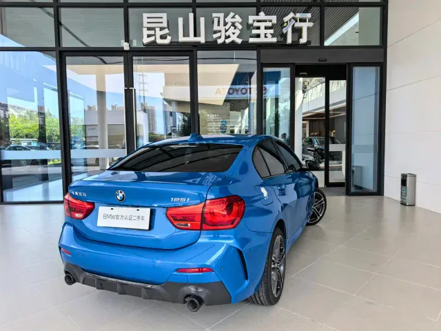 BMW 1 Series — Фото автомобиля 5