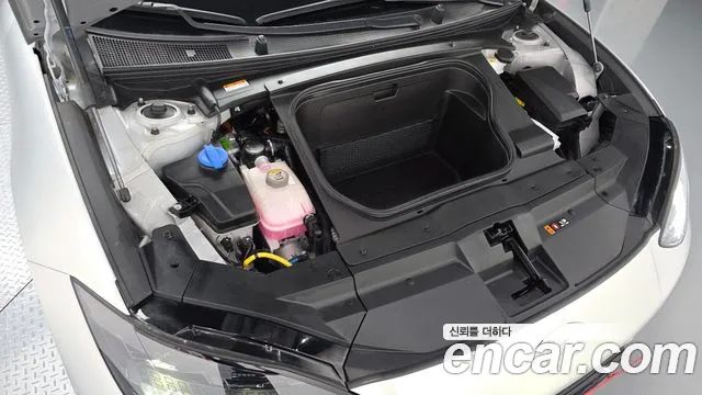 Hyundai Ioniq6 — Фото автомобиля 6