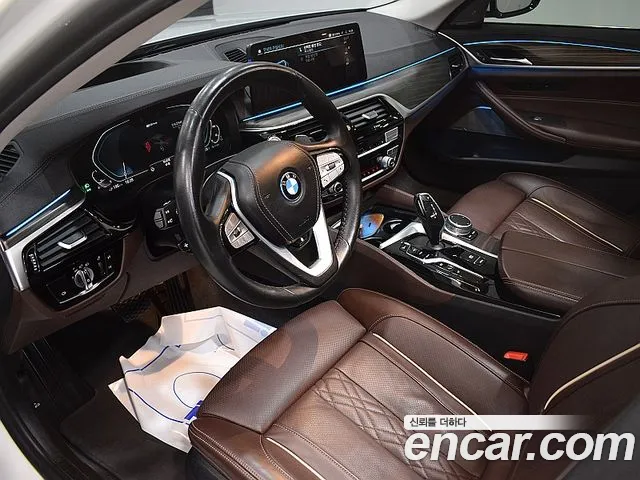 BMW 5-Series — Фото автомобиля 4
