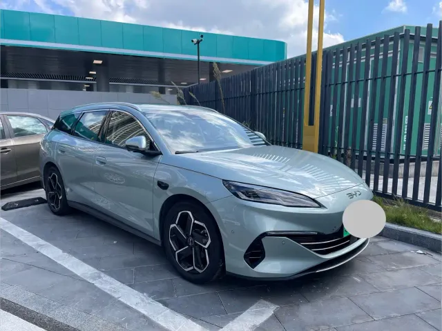 BYD Seal 06 DM-i Touring — Фото автомобиля 2