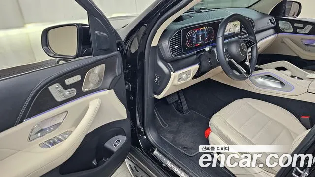 Mercedes-Benz GLE-Class — Фото автомобиля 9