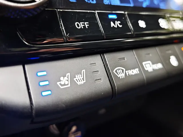 Hyundai Elantra N — Фото автомобиля 30