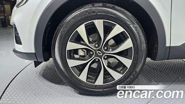 Renault-KoreaSamsung XM3 — Фото автомобиля 5