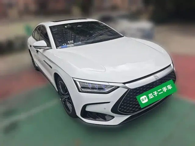 BYD Han — Фото автомобиля 5