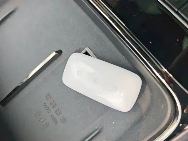 Geely Galaxy Xingyao 8 — Фото автомобиля 8