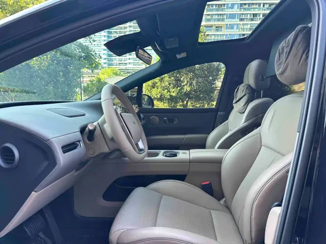 Li Auto i6 — Фото автомобиля 9