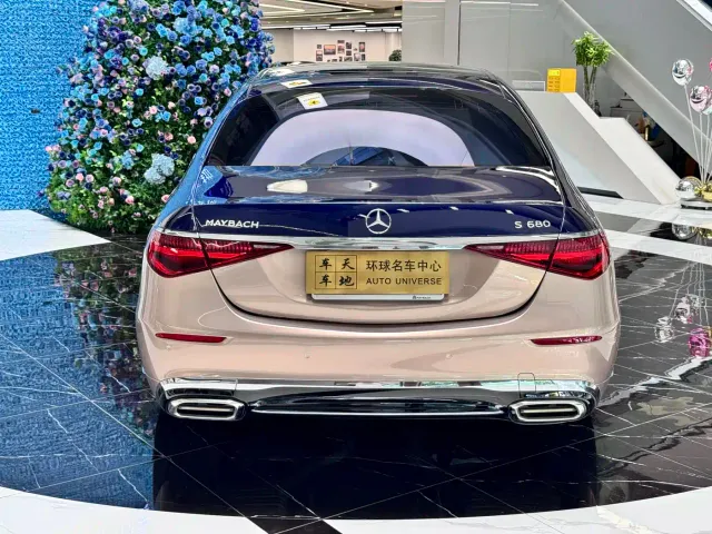 Mercedes-Benz Maybach S-Class — Фото автомобиля 27