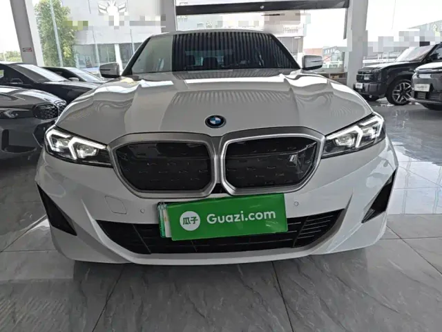 BMW i3 — Фото автомобиля 2