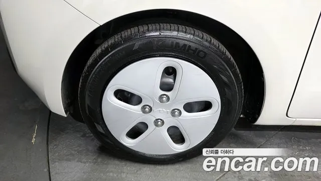 Kia RAY Новый Kia Ray Фургон — Фото автомобиля 5