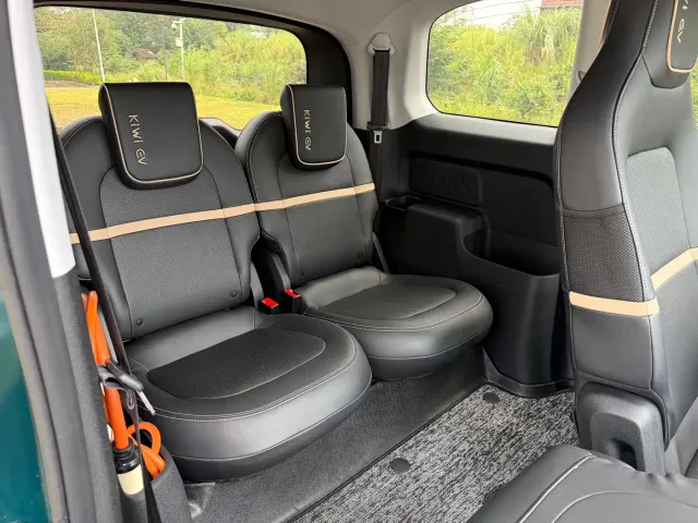 Baojun KiWi EV — Фото автомобиля 9
