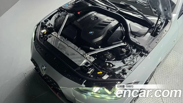 BMW 4 Series G22 — Фото автомобиля 9