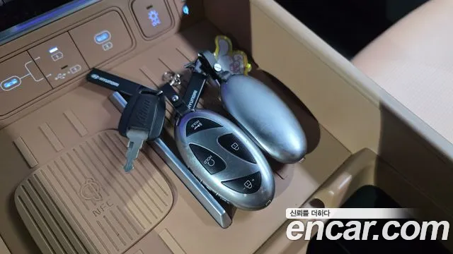 Hyundai Santa Fe MX5 — Фото автомобиля 27