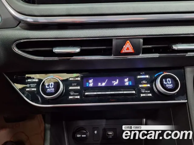 Hyundai Sonata — Фото автомобиля 11