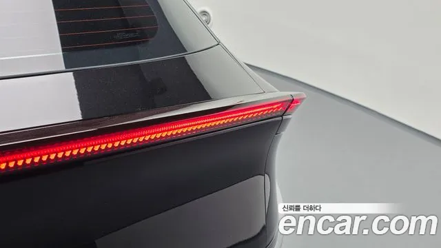 Kia EV6 — Фото автомобиля 22