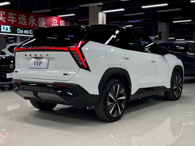 Geely Boyue L — Фото автомобиля 7