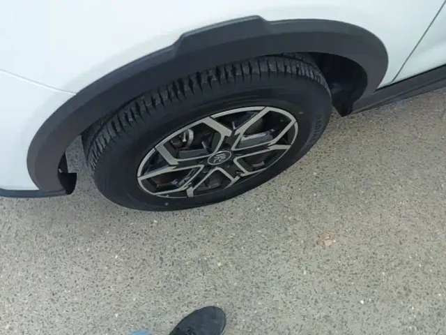 BYD Yuan Pro — Фото автомобиля 22