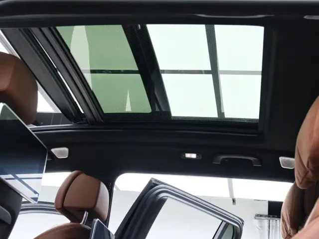 BMW X7 — Фото автомобиля 8