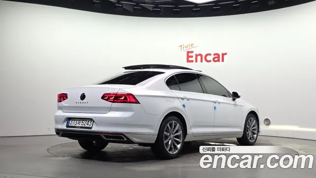 Volkswagen Passat Passat GT(B8) 2.0 TDI Prestige — Фото автомобиля 2