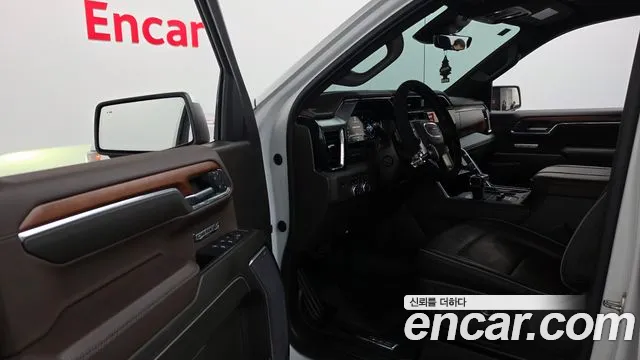 GMC Sierra — Фото автомобиля 15