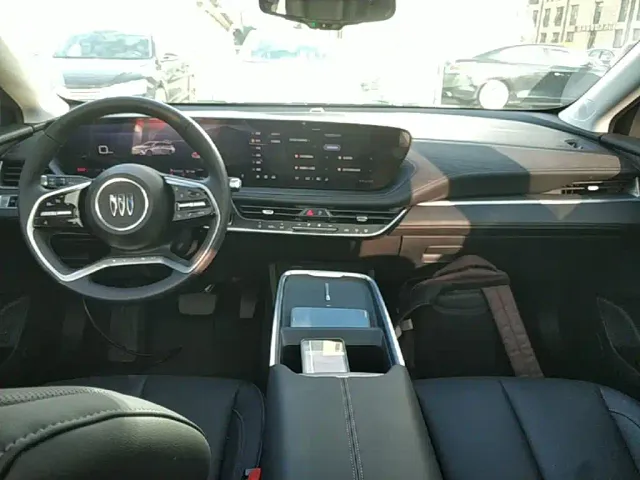 Buick LaCrosse — Фото автомобиля 9