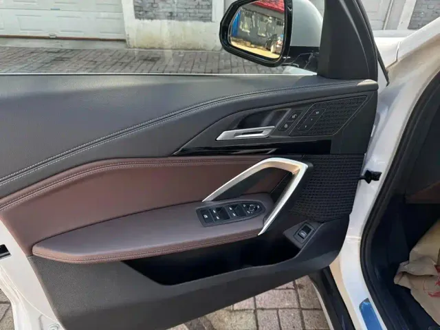 BMW X1 — Фото автомобиля 8