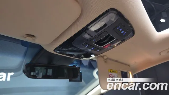 Hyundai Staria Staria L3.5 Tourer 11 мест — Фото автомобиля 16