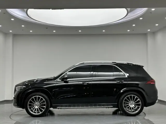 Mercedes-Benz GLE-Class — Фото автомобиля 5